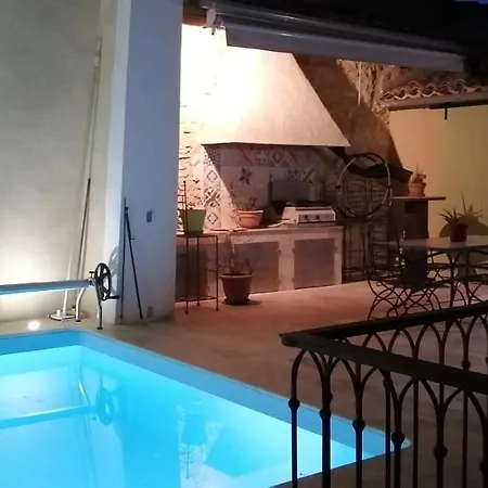 Charmante Maison Atypique A L'abri Des Regards 別荘 Saint-Victor-la-Coste