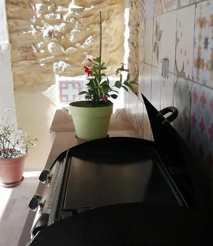 Charmante Maison Atypique A L'abri Des Regards Semesterbostad *